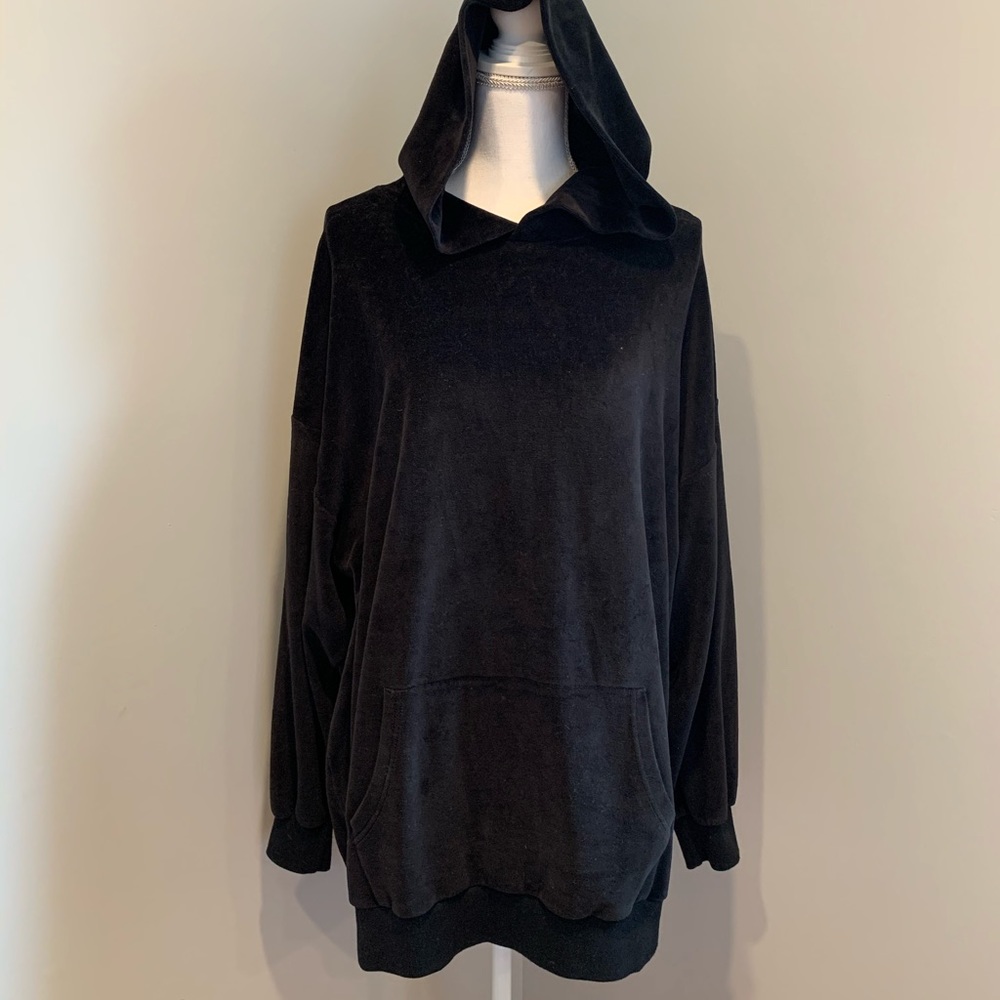Aritzia Golden by TNA Oversize Velour Hoodie Dress